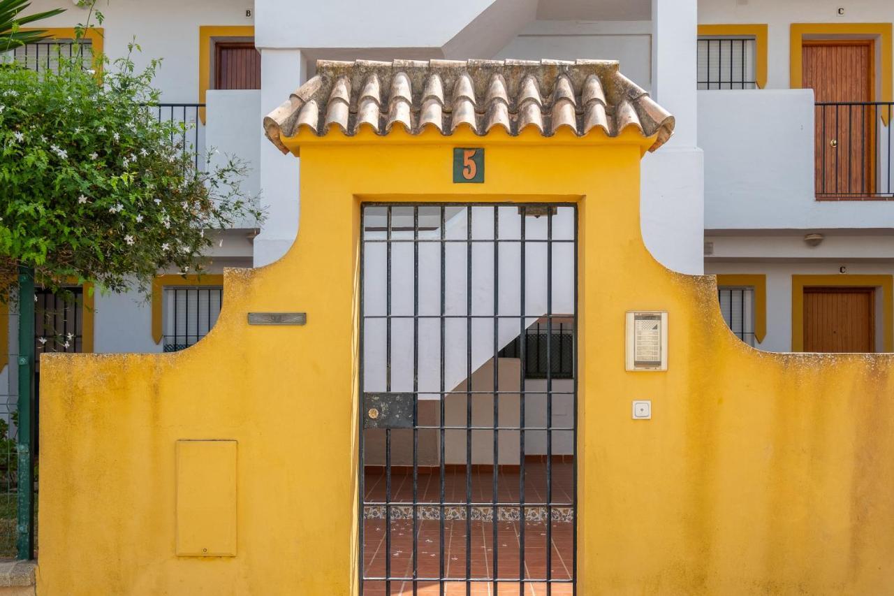 Apartamento Las Torres Conil De La Frontera Exterior photo